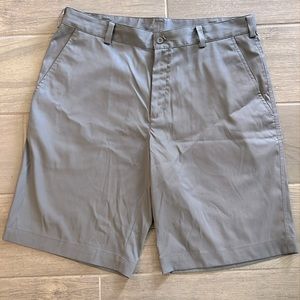 NIKEGolf- Men’s Dri-fit shorts- Sz 34